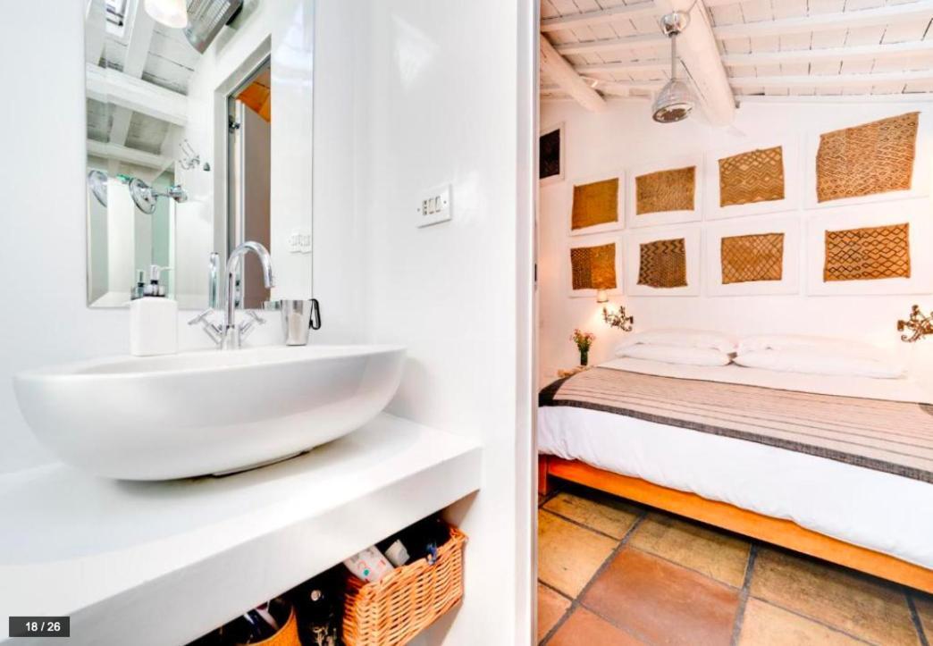 Luxury Art Apartment In Trastevere With Terrace Ρώμη Εξωτερικό φωτογραφία