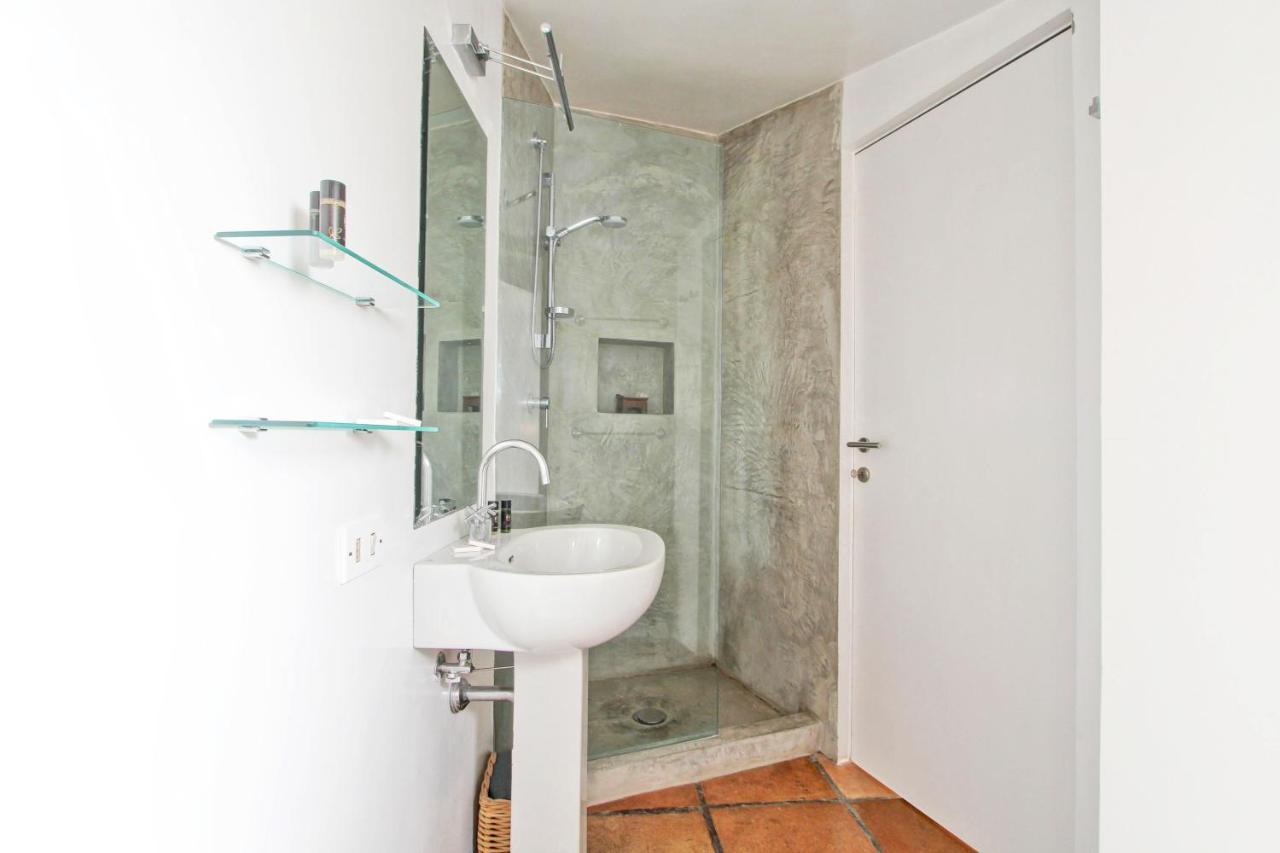 Luxury Art Apartment In Trastevere With Terrace Ρώμη Εξωτερικό φωτογραφία